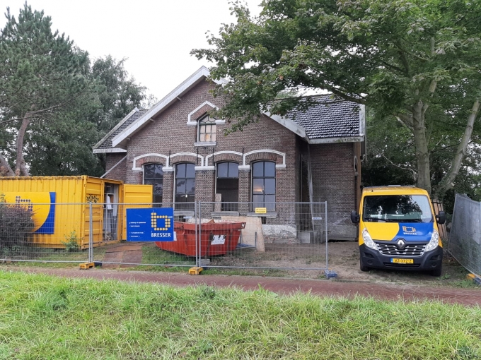 Veerse lock keeper’s house straightened out